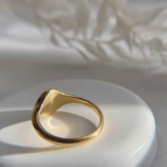 18K Gold Plated Sunburst Ring | Stainless Steel - Picture 8 of 8